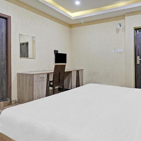 Hotel O Anbu Residency Tiruchirappalli Eksteriør billede