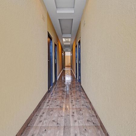 Hotel O Anbu Residency Tiruchirappalli Eksteriør billede