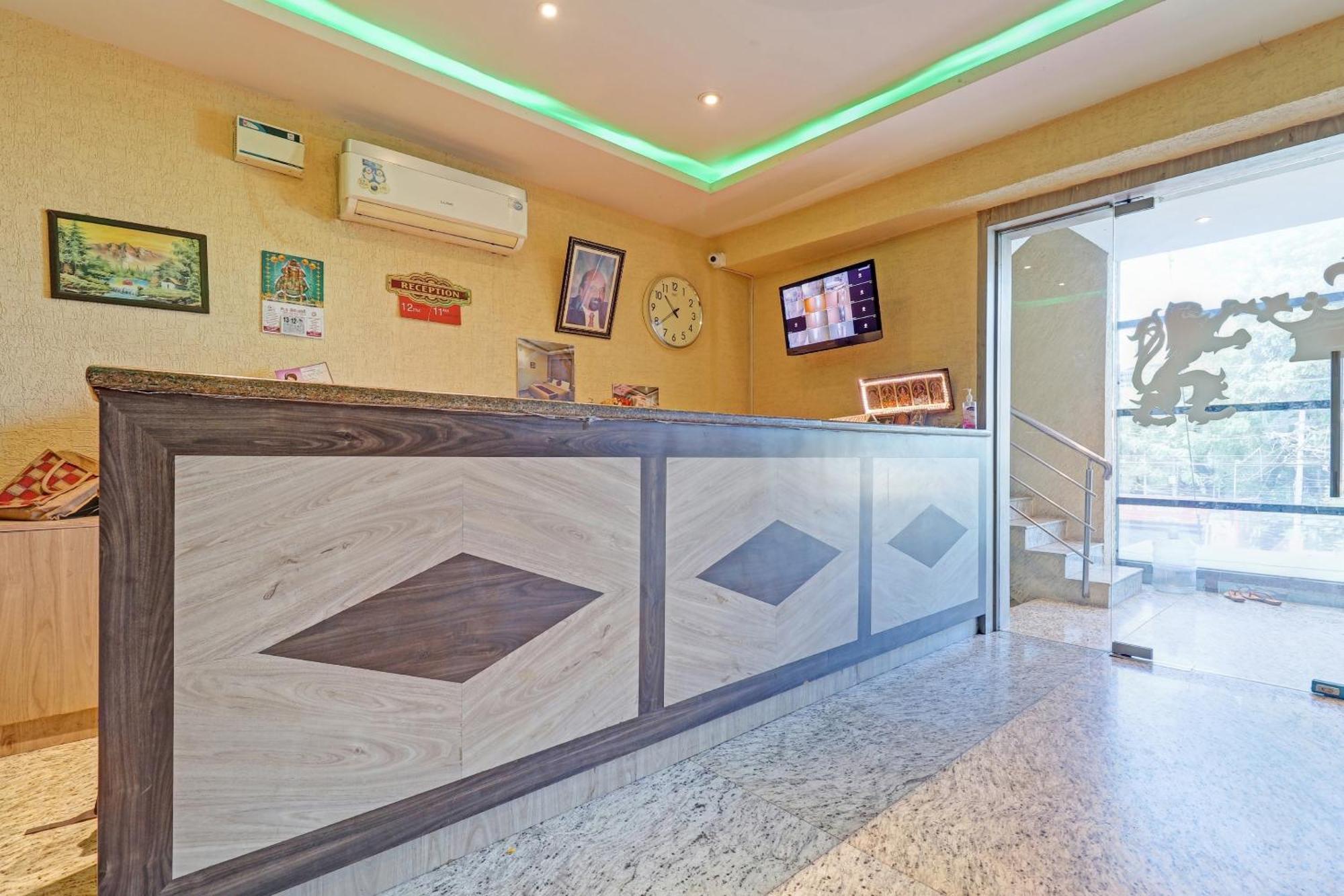 Hotel O Anbu Residency Tiruchirappalli Eksteriør billede