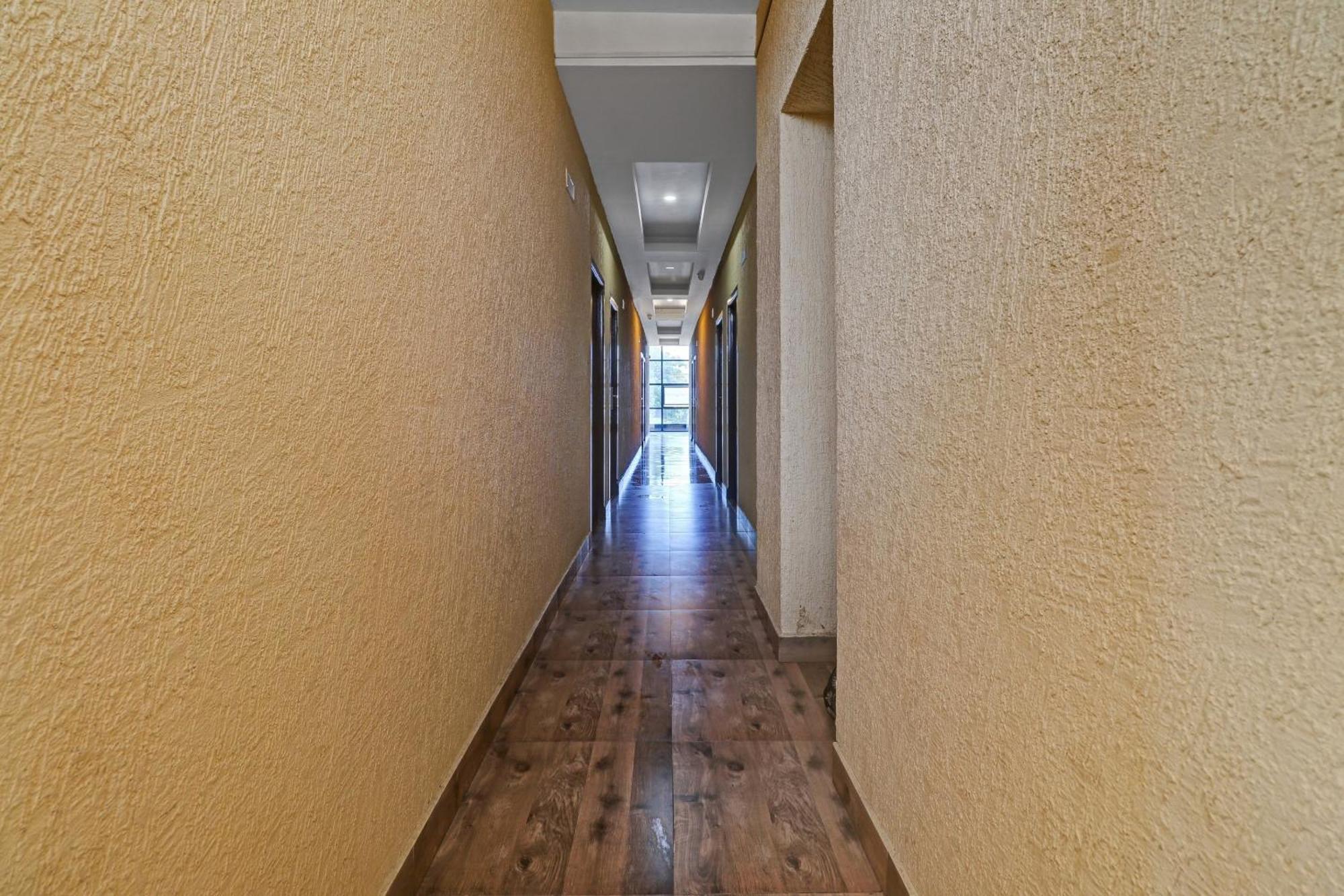 Hotel O Anbu Residency Tiruchirappalli Eksteriør billede